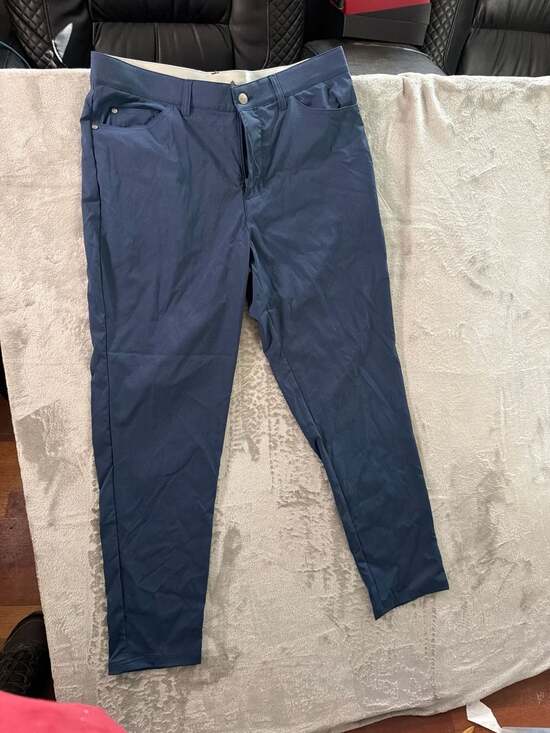 Adidas Men's 5-Pocket Golf/Performance Pants in Crew Navy - 34x30